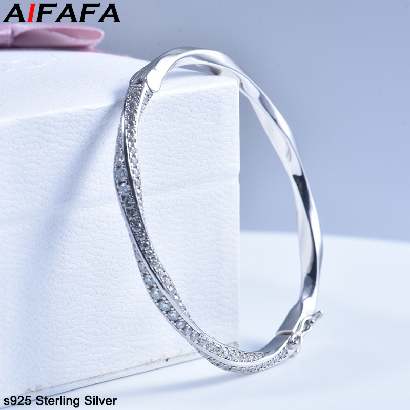 Cuff Bangle Bracelet - سوار فضة استرليني عيار 925 للنساء،