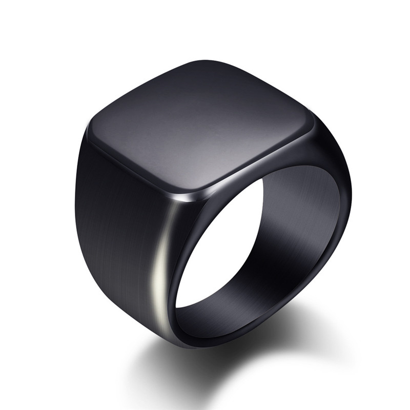 Mens Signet Ring - خواتم سوداء ناعمة من الفولاذ المقاوم