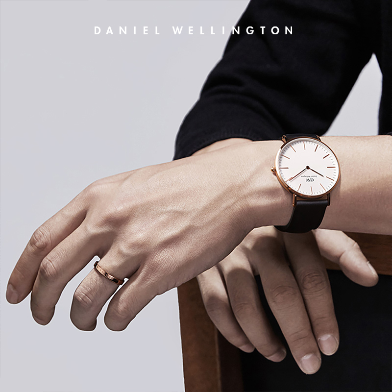 ساعة دانيال ويلينغتون الكلاسيك - مراجعة Daniel Wellington Watches & Jewelry Online Store وسعره