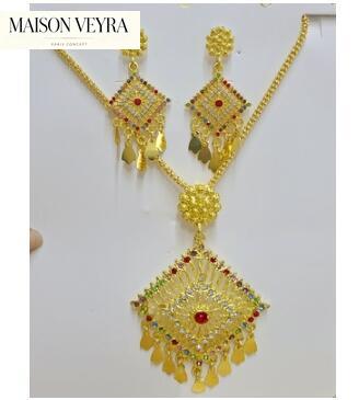 إكسسوارات تايلاندية، أقراط، قل - مراجعة Pacific Jewelry & Watches Los Angeles وسعره