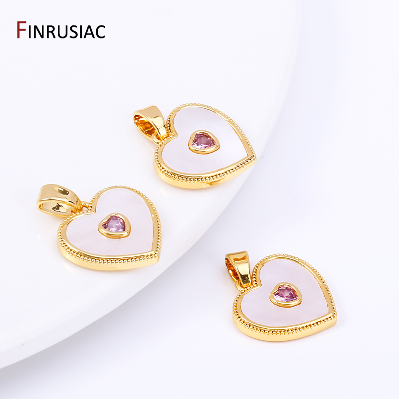 أحجار نجمية وقلبية عالية الجود - مراجعة Butterfly Pendant Necklace وسعره