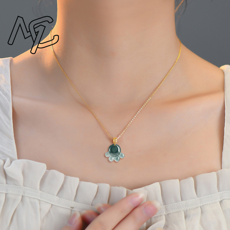 قلادة بتعليقة مخلب القط من الي - مراجعة Jewelry & Watches Sp Z Oo Ul Frezerów 3 وسعره